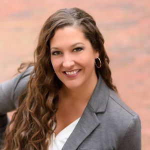 Meet your Posher, Bethany